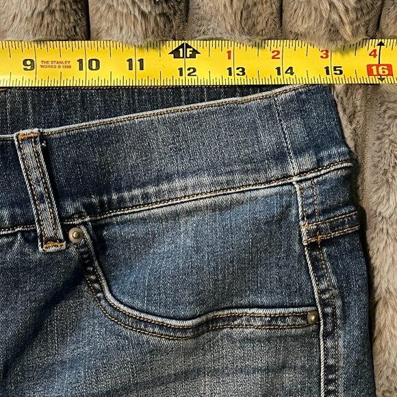 Spanx SPANXshape EveryWear Straight Leg Jeans Denim Shaping Stretch 20356R Sz L - Picture 12 of 12